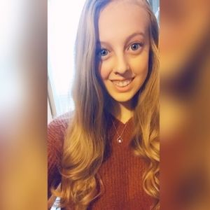 Meet your Posher, Lindsey